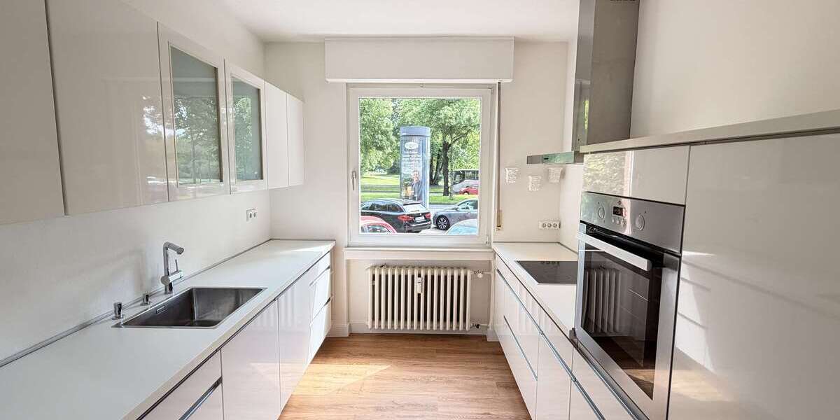 Etagenwohnung Köln Lindenthal - 2 Zimmer, 85 m&sup2;, 1.530&euro; | Angebot:26678918