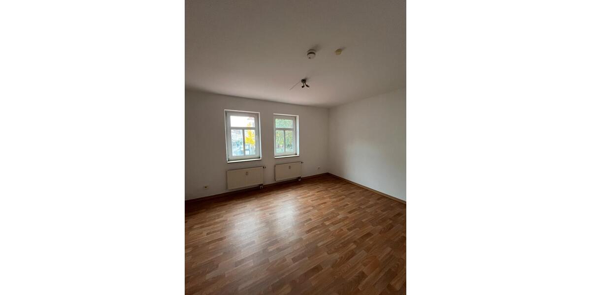 Dachgeschoßwohnung Burg - 3 Zimmer, 56 m&sup2;, 348&euro; | Angebot:25178755