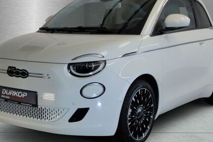 Fiat 500e 32.244 km 23.790 € Braunschweig 38126