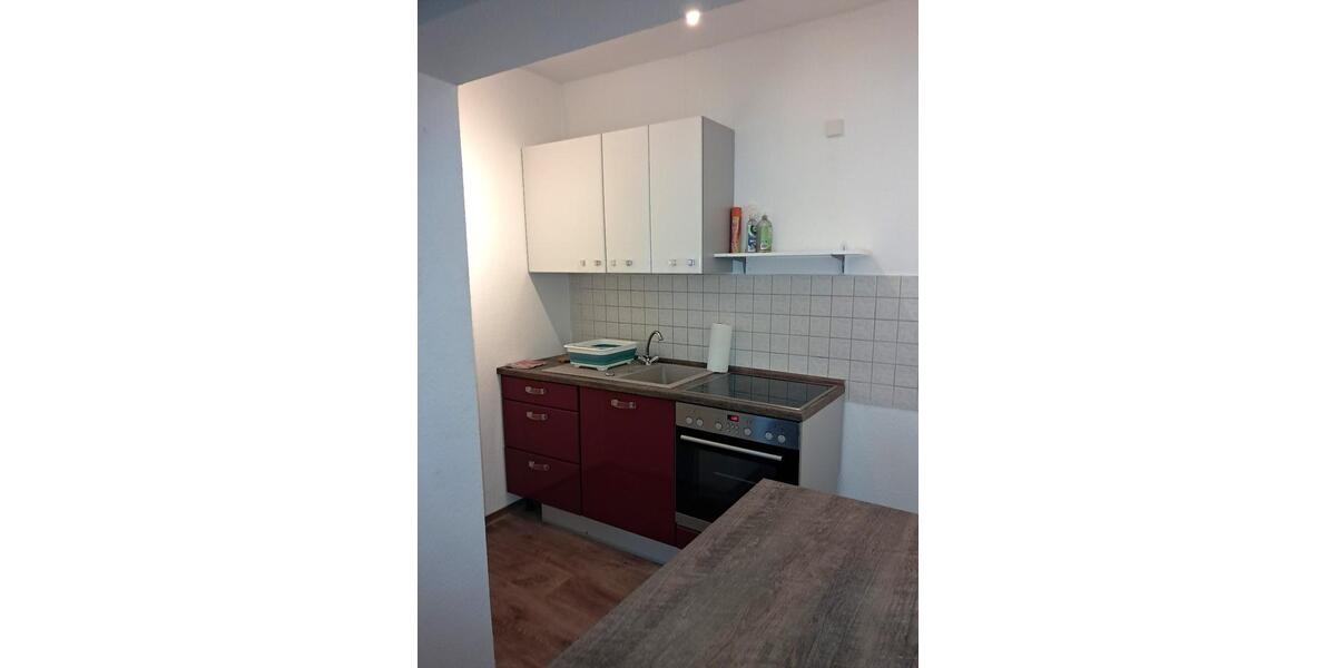 Erdgeschoßwohnung Hecklingen - 1 Zimmer, 43 m&sup2;, 275&euro; | Angebot:25125132