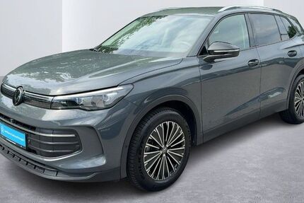 VW Tiguan 17.776 km 33.390 &euro; Glinde 21509