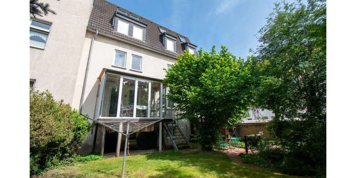 Etagenwohnung Schkeuditz - 9 Zimmer, 204 m&sup2;, 550.000&euro; | Angebot:27025458