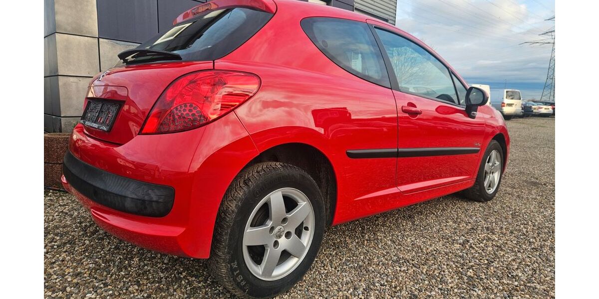 Peugeot 207 110.000 km 3.480 &euro; Rheinberg 47495