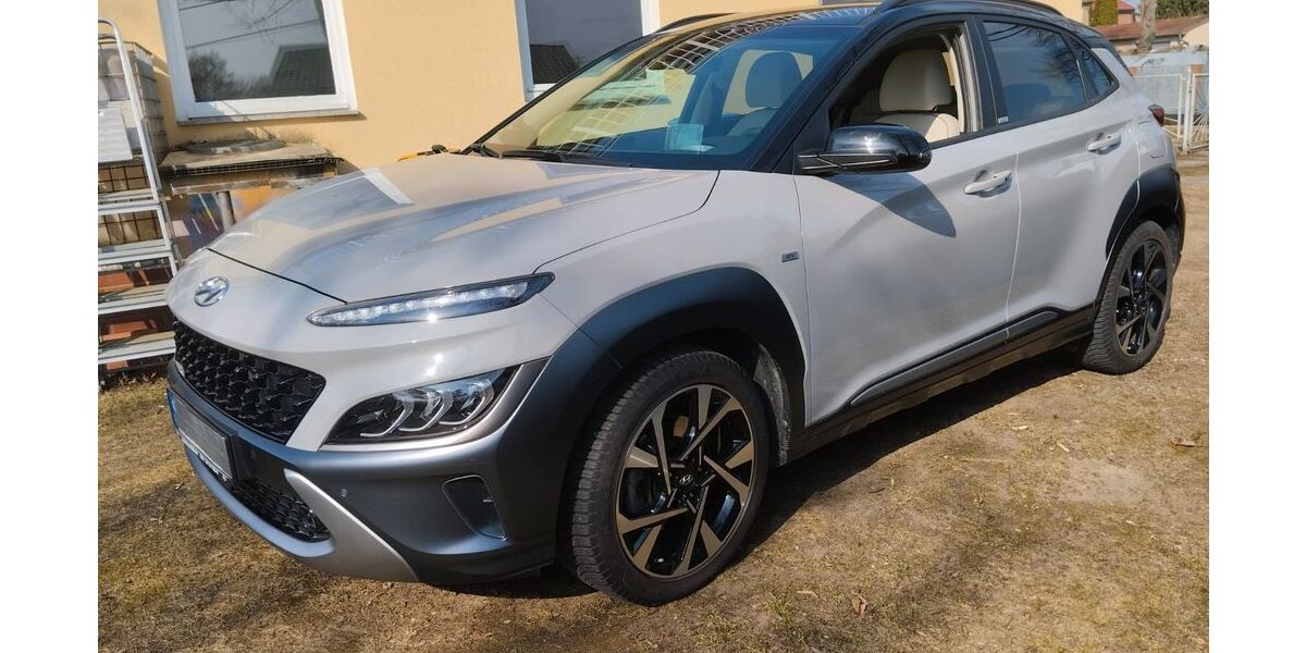 Hyundai KONA 27.000 km 14.000 &euro; Hennickendorf 15378