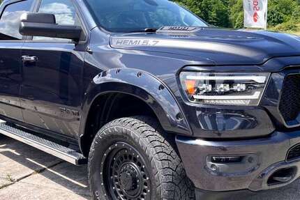 Dodge RAM 76.000 km 45.599 &euro; Uhlstädt-Kirchhasel 07407