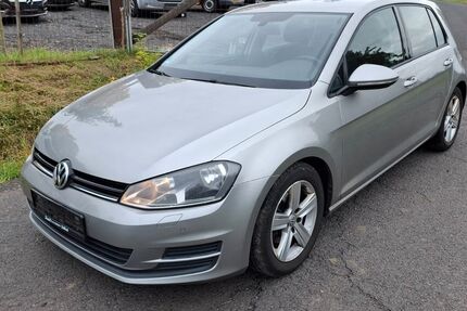VW Golf 234.000 km 7.999 € Eichenzell 36124