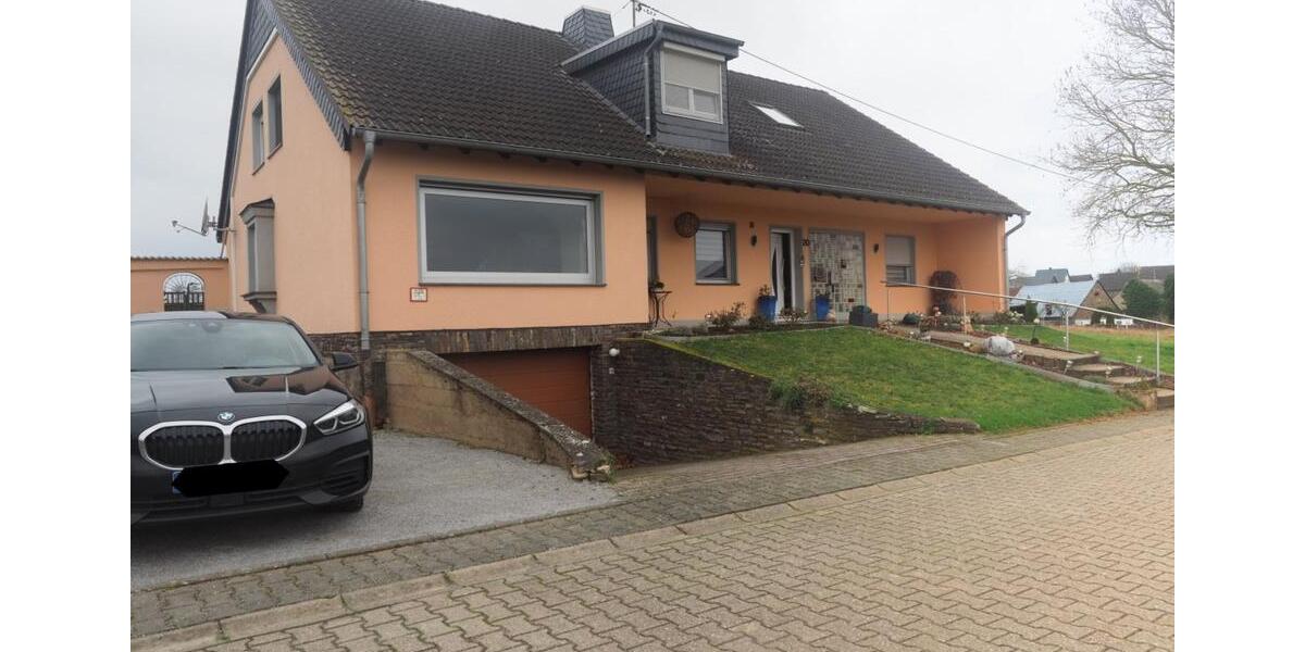 Dachgeschosswohnung in Moselsürsch - bezugsfrei ab 1.04.2026 4 zimmer