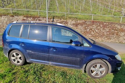 VW Touran 211.686 km 2.950 &euro; Zell (Merl) 56856