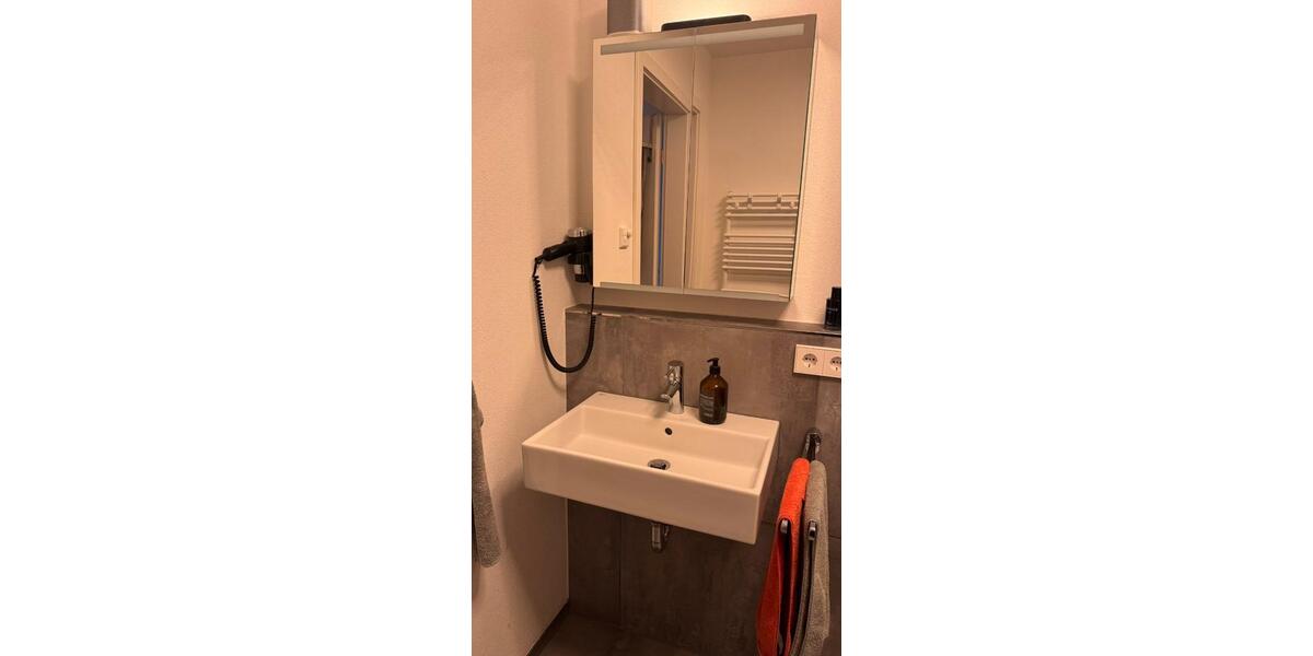 Etagenwohnung Lindau (Bodensee) - 2 Zimmer, 63 m&sup2;, 1.290&euro; | Angebot:26577618