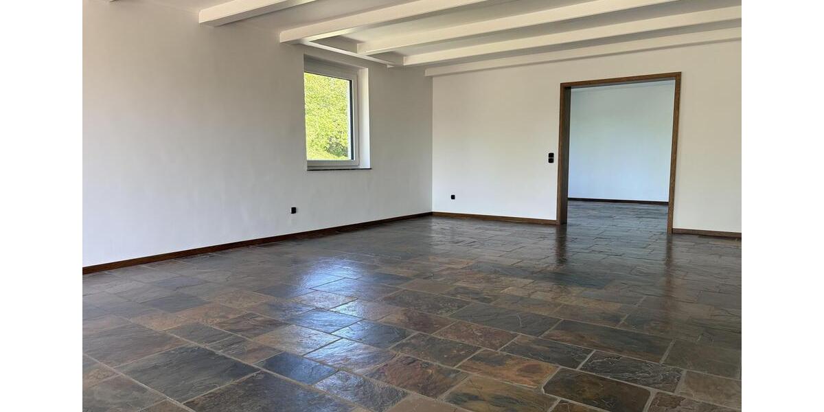 Einfamilienhaus Moers - 5 Zimmer, 176 m&sup2;, 1.380&euro; | Angebot:26398059