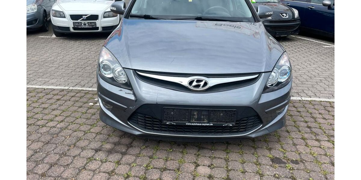 Hyundai i30 197.750 km 2.990 &euro; Hanau 63450