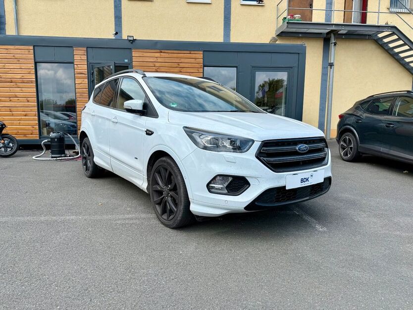 Ford Kuga 118.216 km 16.700 € Rudolstadt 07407