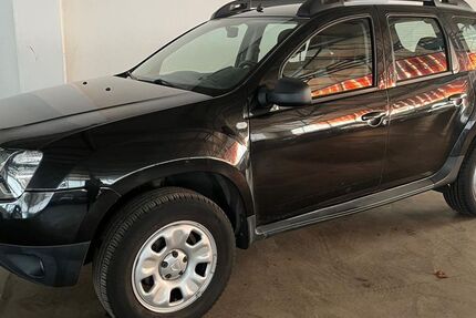 Dacia Duster 97.500 km 9.890 &euro; Delmenhorst 27751