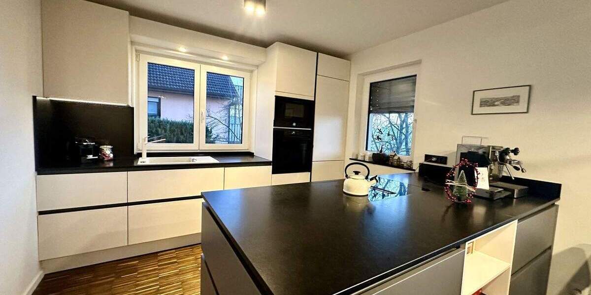 NEU im Angebot: Hochwertige 3-ZW in Oberdürrbach mit exklusiver EBK, Balkon, Terrasse und Garten! 3 zimmer