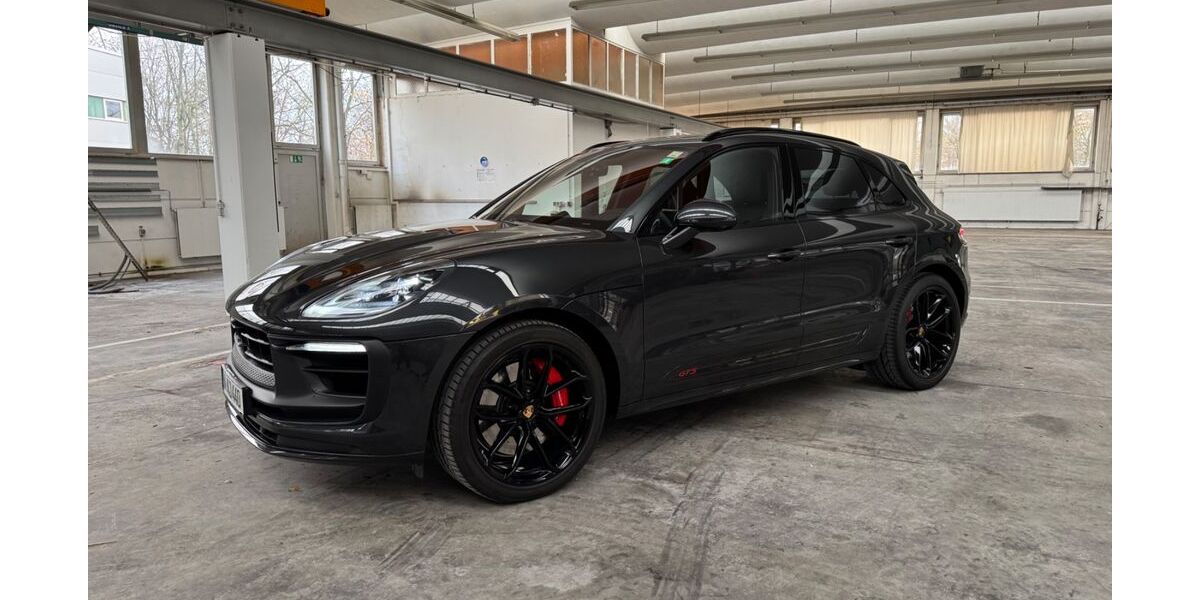 Porsche Macan 49.450 km 82.900 &euro; Nürnberg 90427