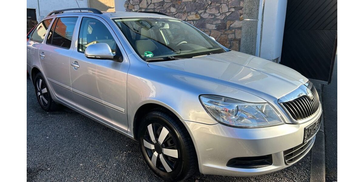 Skoda Octavia 124.800 km 6.799 &euro; Frohburg 04654