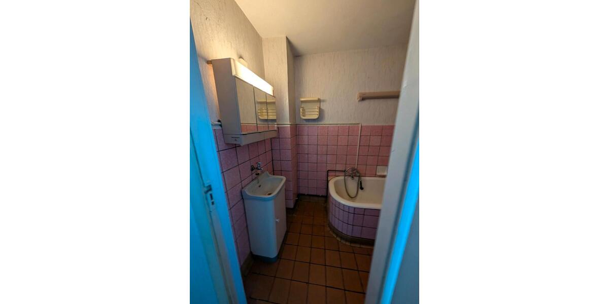 Doppelhaushälfte Weißendorf - 6 Zimmer, 130 m&sup2;, 75.000&euro; | Angebot:27415864