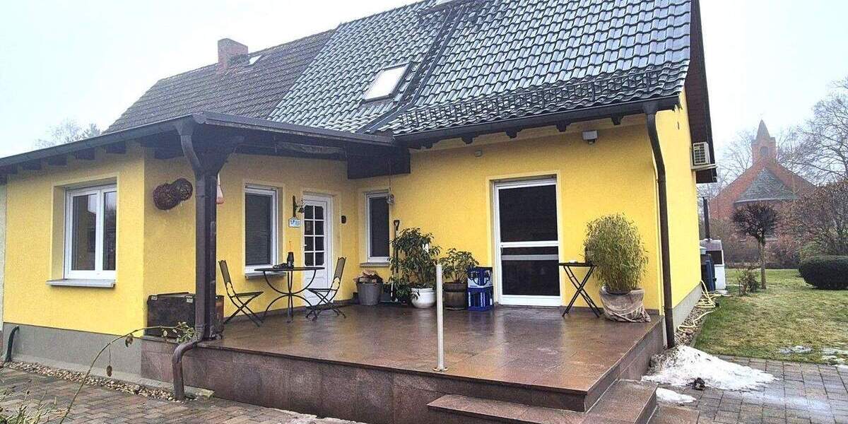 Doppelhaushälfte Neutrebbin Altlewin - 2 Zimmer, 106 m&sup2;, 210.000&euro; | Angebot:25726578