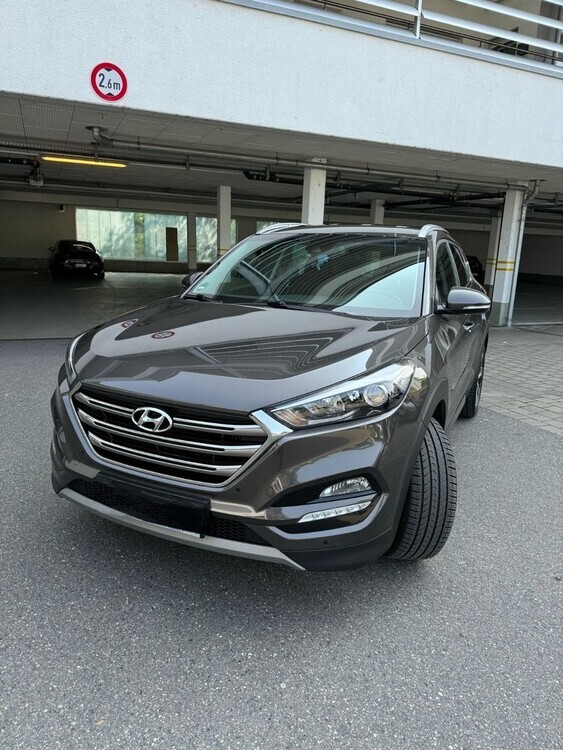 Hyundai Tucson 115.000 km 17.500 € Nonnenhorn 88149