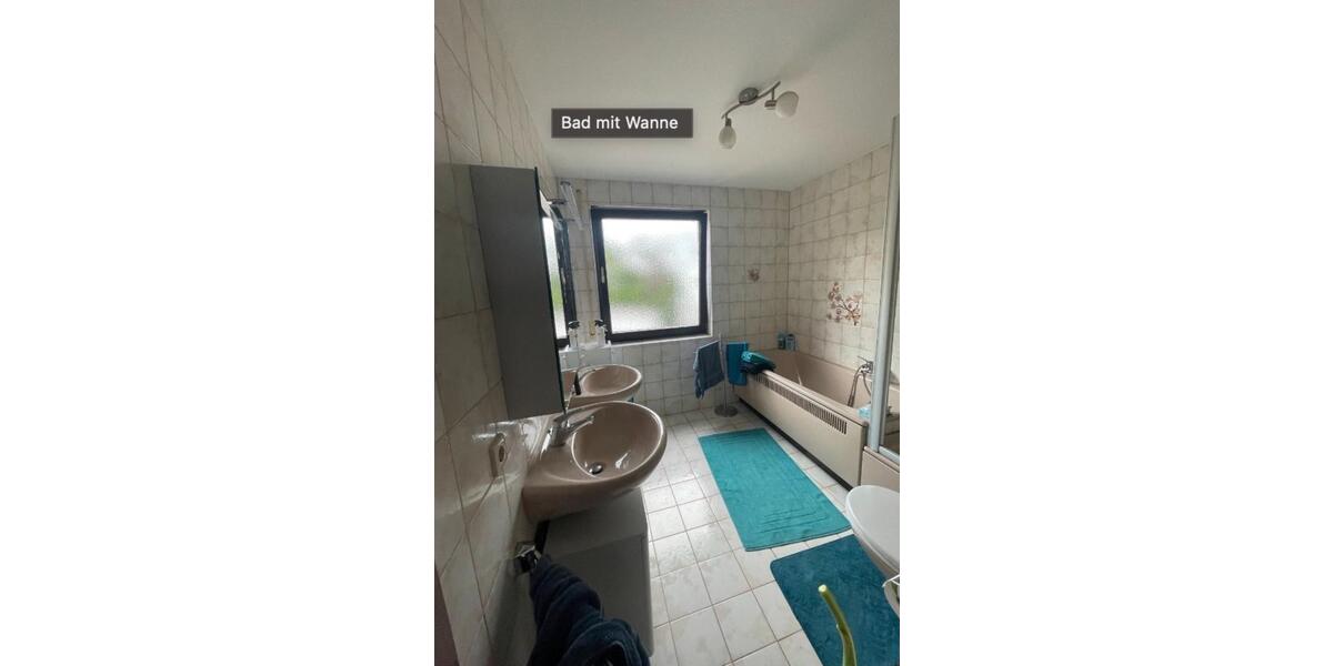 Reihenhaus Leonberg - 6 Zimmer, 199 m&sup2;, 1.850&euro; | Angebot:24248136