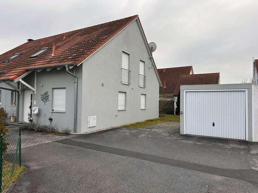 Haus zum Kaufen in Schwandorf 369.000 € 118 m²