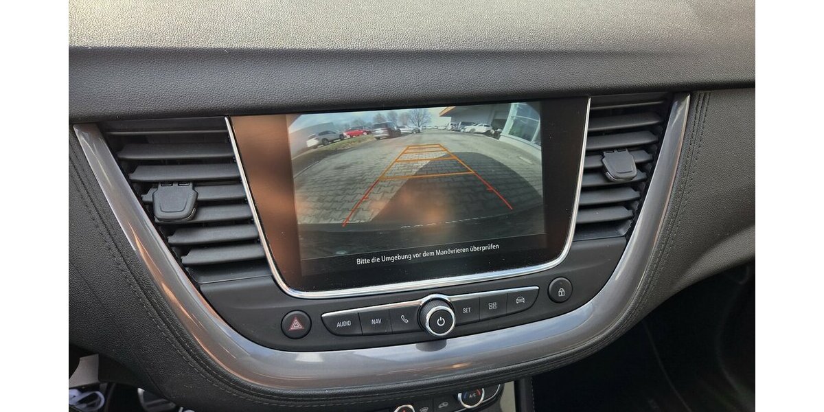 Opel Grandland X 1.2 Start/Stop 120 Jahre Navi/LED 38.696 km 10.900 &euro; Wilsdruff 01723