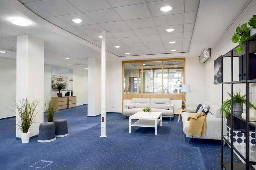 Büro in Oldenburg 683.500 € 380 m²