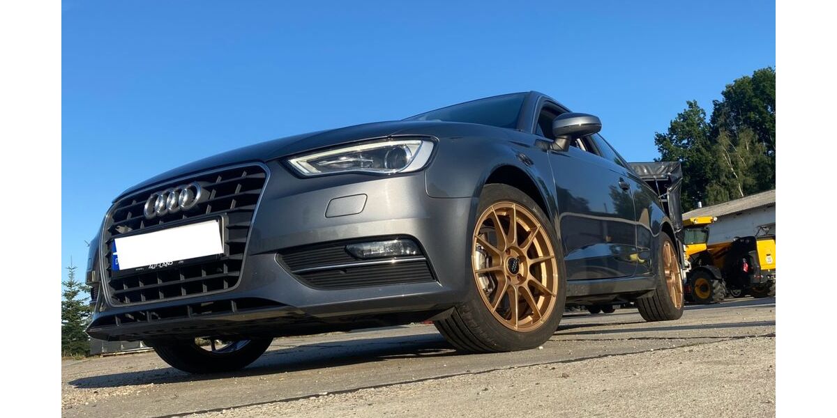 Audi A3 138.000 km 11.500 &euro; Chemnitz 09112