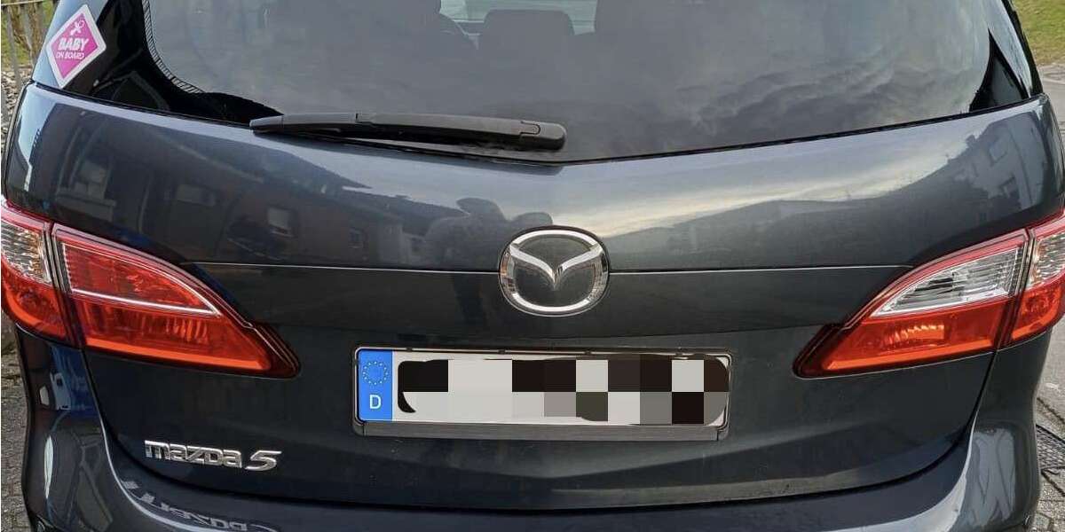 Mazda 5 194.000 km 5.300 &euro; Wiehl 51674