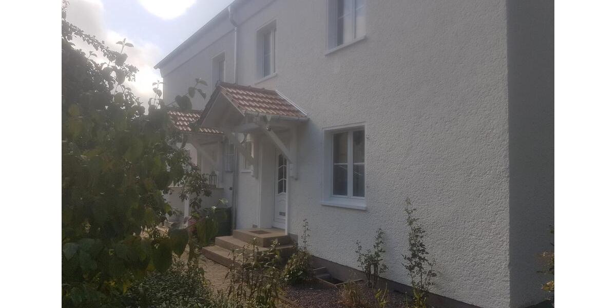Doppelhaushälfte Arnstadt - 4 Zimmer, 145 m&sup2;, 2.500&euro; | Angebot:26090900