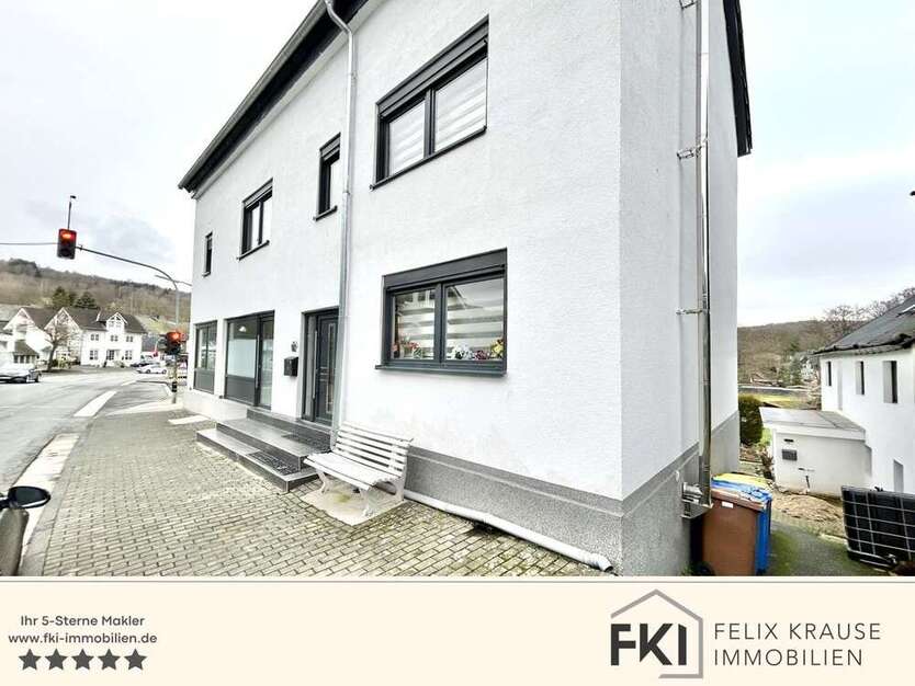 Haus zum Kaufen in Burbach 291.000 € 259 m²