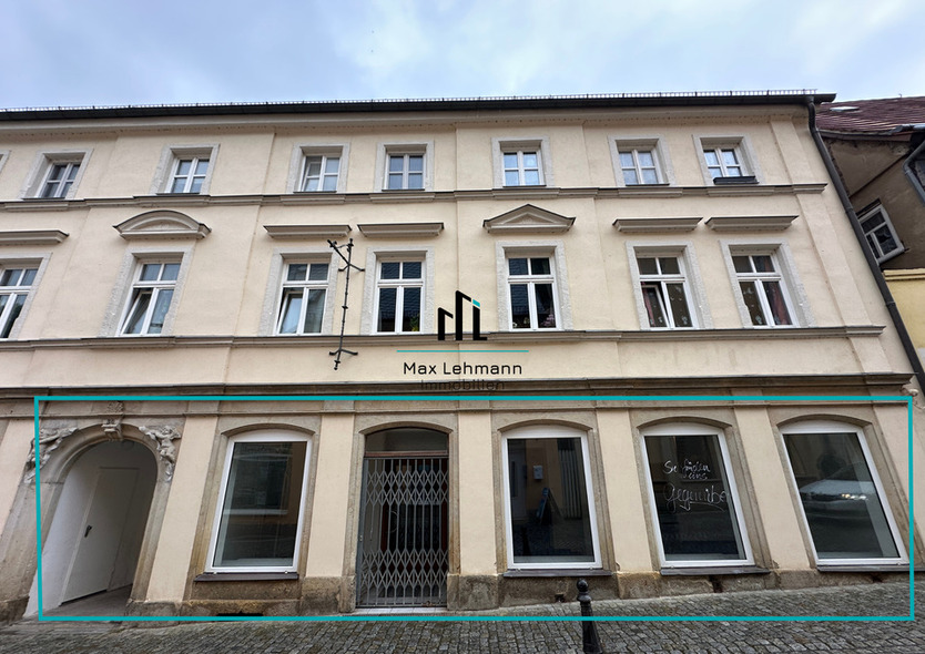 Großzügige Gewerbeeinheit in frequentierter Lage