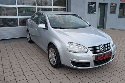VW Jetta 189.000 km 2.800 &euro; Kehl-Kork 77694