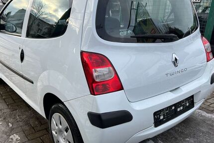 Renault Twingo 71.000 km 2.690 &euro; Berlin Weißensee-Pankow 13086