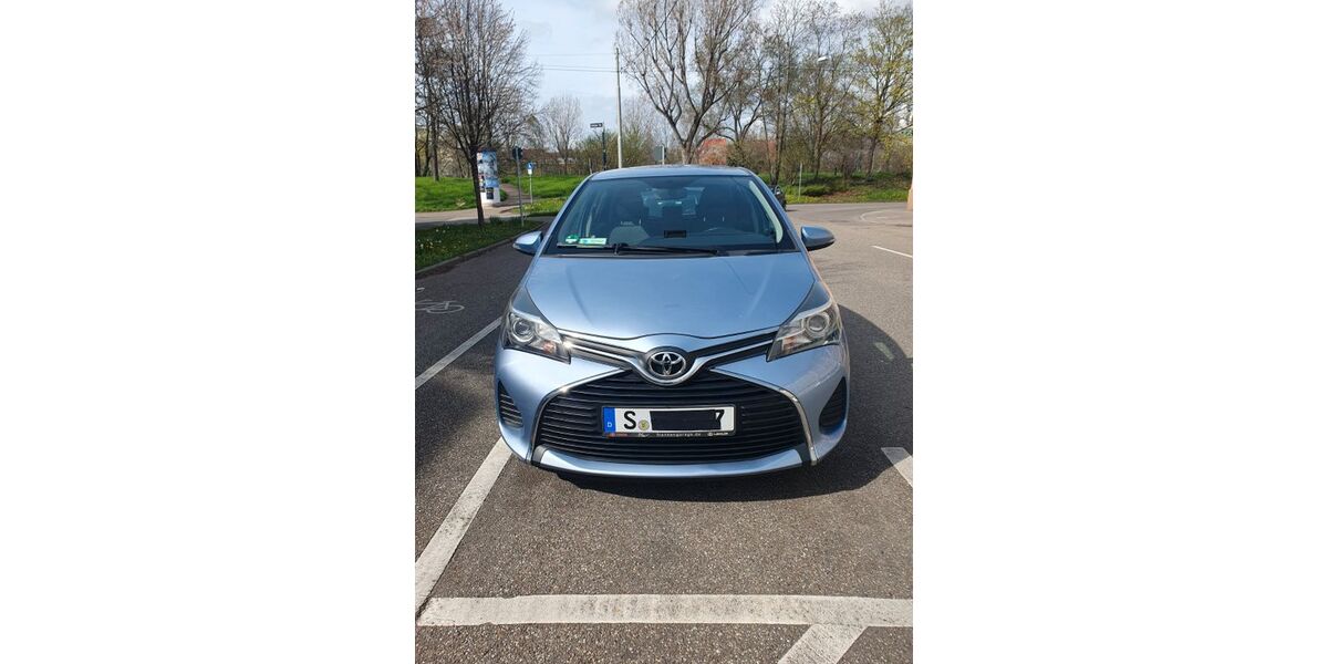Toyota Yaris 89.000 km 7.950 &euro; Stuttgart 70372
