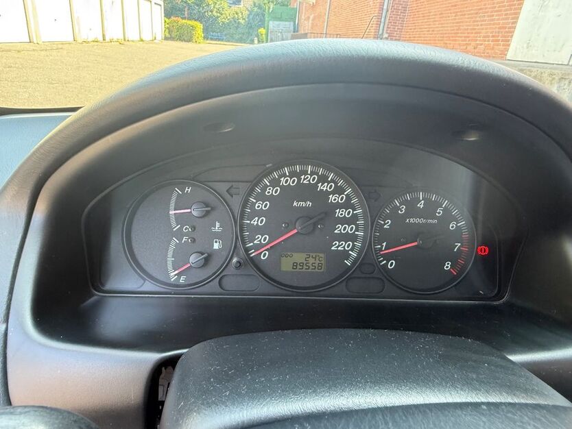 Mazda 323 89.500 km 2.590 € Hamburg 22523