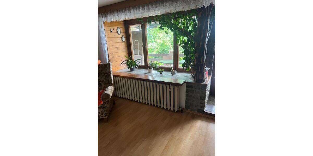 Einfamilienhaus Ballenstedt - 6 Zimmer, 120 m&sup2;, 75.000&euro; | Angebot:26888677