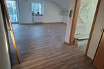 Dachgeschoßwohnung Pfakofen - 3 Zimmer, 80 m&sup2;, 740&euro; | Angebot:26225316
