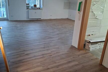 Wohnung Pfakofen - 3 Zimmer, 80 m&sup2;, 740&euro; | Angebot:26225316