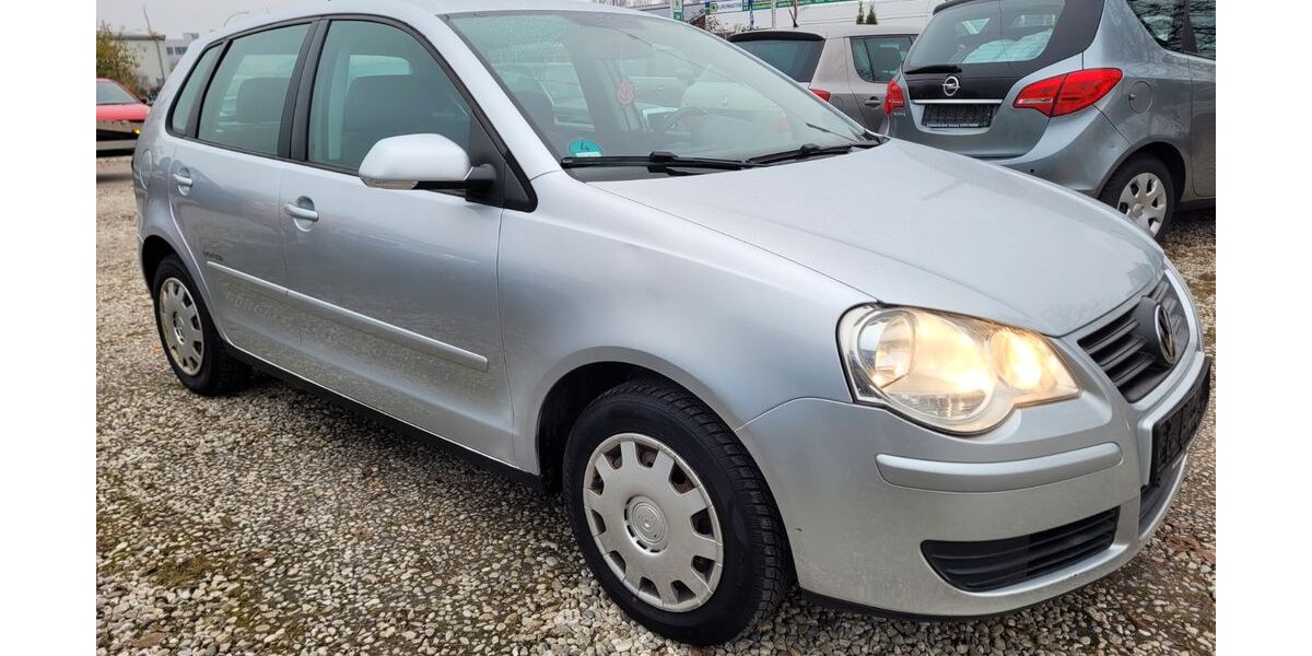 VW Polo 149.000 km 3.299 € Landshut 84030