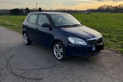 Skoda Fabia 84.000 km 5.350 &euro; Essen 45144