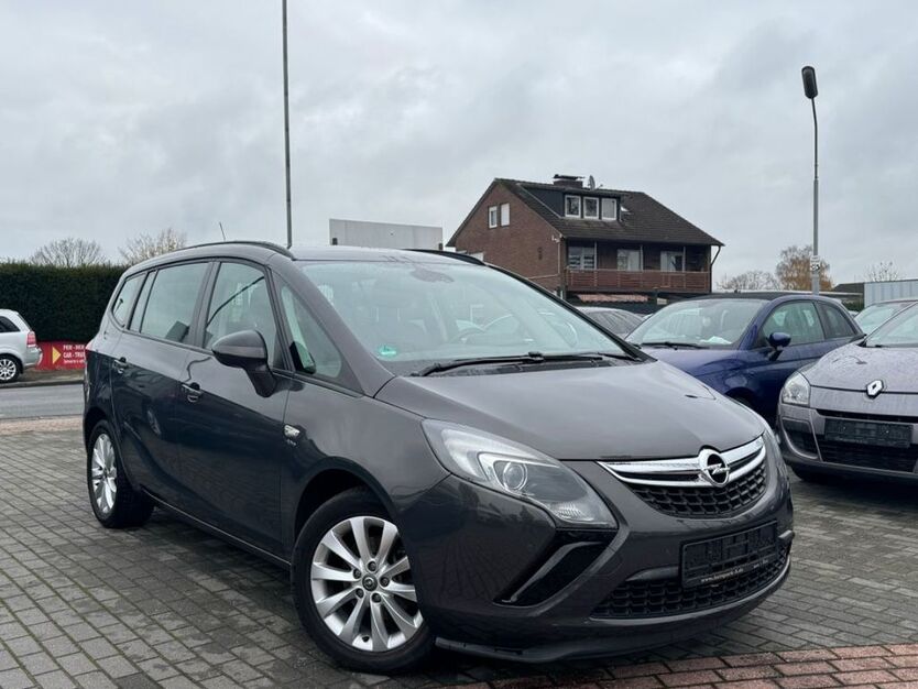 Opel Zafira 97.500 km 7.700 € Gronau 48599