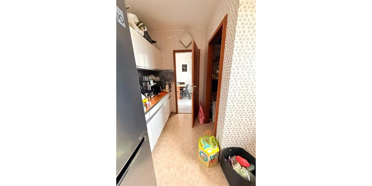 Etagenwohnung Schweinfurt Bellevue - 4 Zimmer, 103 m&sup2;, 190.000&euro; | Angebot:26865344