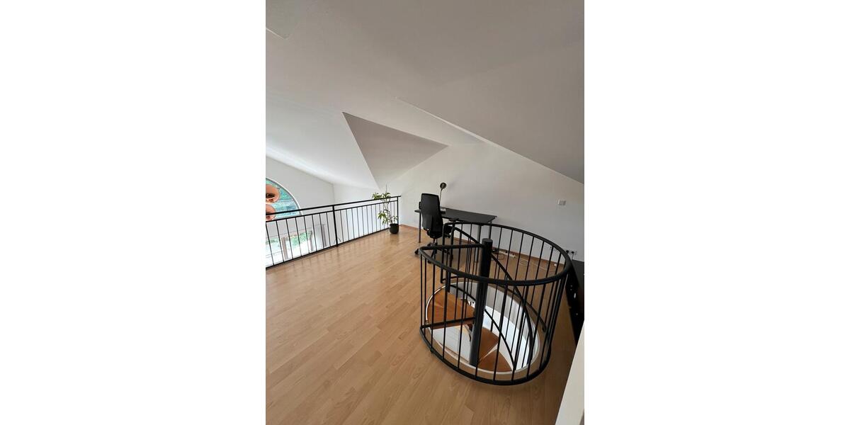 Maisonettenwohnung Kösching - 3 Zimmer, 104 m&sup2;, 1.300&euro; | Angebot:25614059