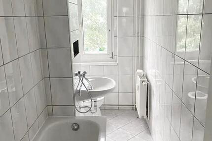 Wohnung Annaburg - 4 Zimmer, 75 m&sup2;, 450&euro; | Angebot:21915544