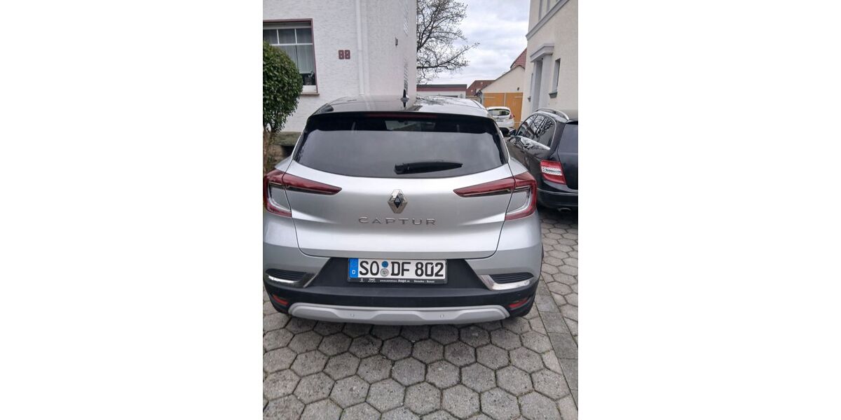 Renault Captur 16.000 km 17.200 &euro; Soest 59494