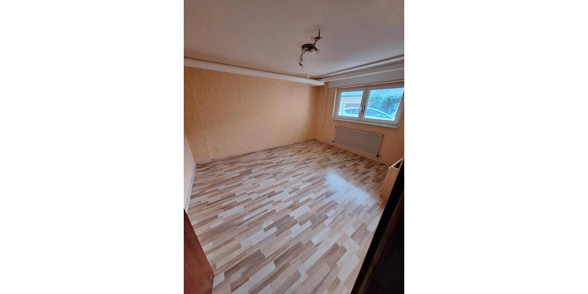 Etagenwohnung Merzig - 4 Zimmer, 110 m&sup2;, 690&euro; | Angebot:26197357