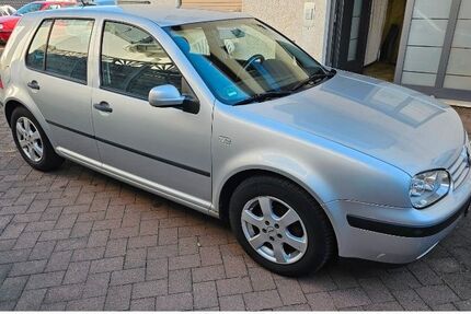 VW Golf 188.860 km 750 &euro; Sommerkahl Vormwald 63825