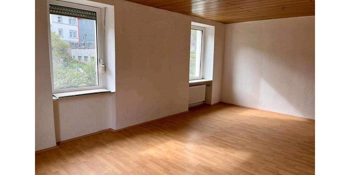 Etagenwohnung Werdohl - 3 Zimmer, 80 m&sup2;, 850&euro; | Angebot:26359722