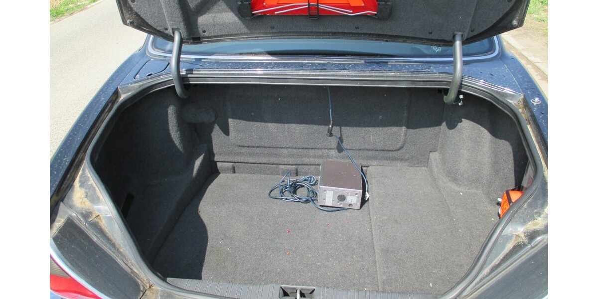 Jaguar X-Type 203.000 km 4.450 &euro; Knittelsheim 76879